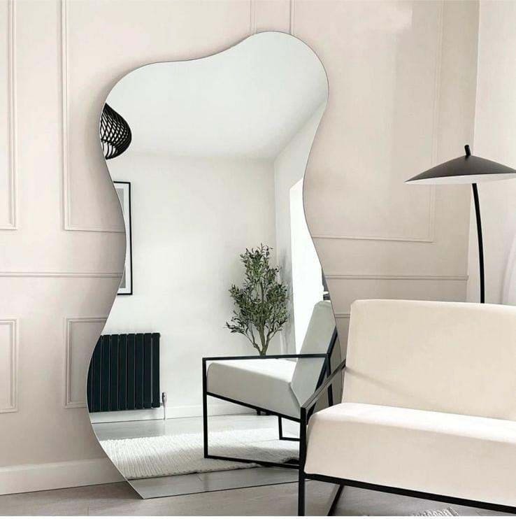 Organic shape decorative mirrors in Dubai and Abu Dhabi by Infinity Art & Glass
