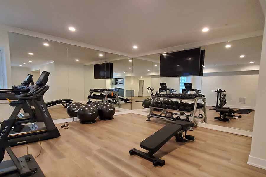 Gym mirror installation in Dubai and Abu Dhabi